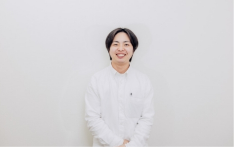 カビドクターズ代表取締役 牧平